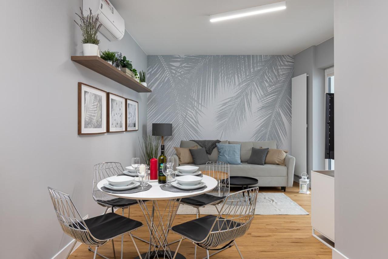 Ecru Luxurious Apartment In Port Praski With Balcony Wwa35 Varşovia Exterior foto